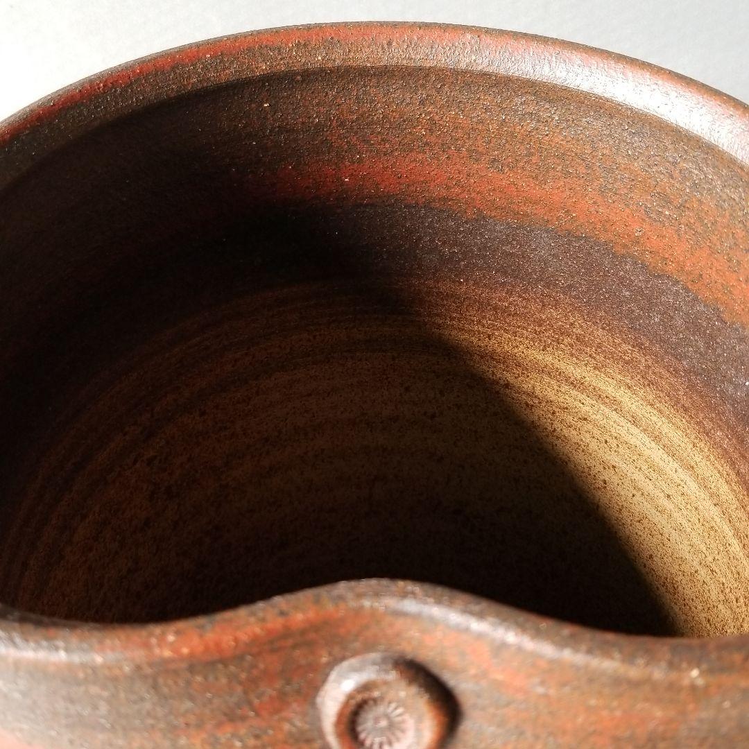 信楽焼 傘立て 鉄釉印華紋 高さ４７cm