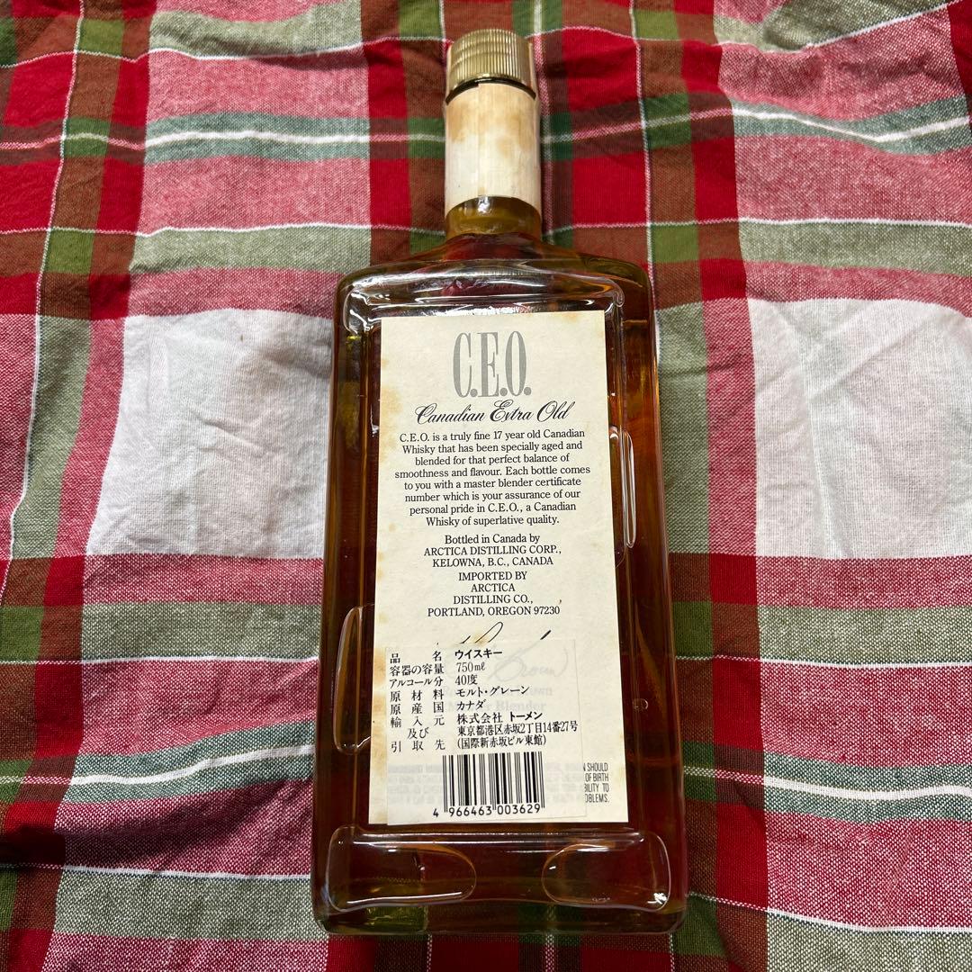 希少価値20年保管C.E.O17年カナディアンウイスキー