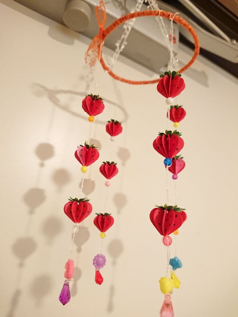 いちごがいっぱい モービル インテリア