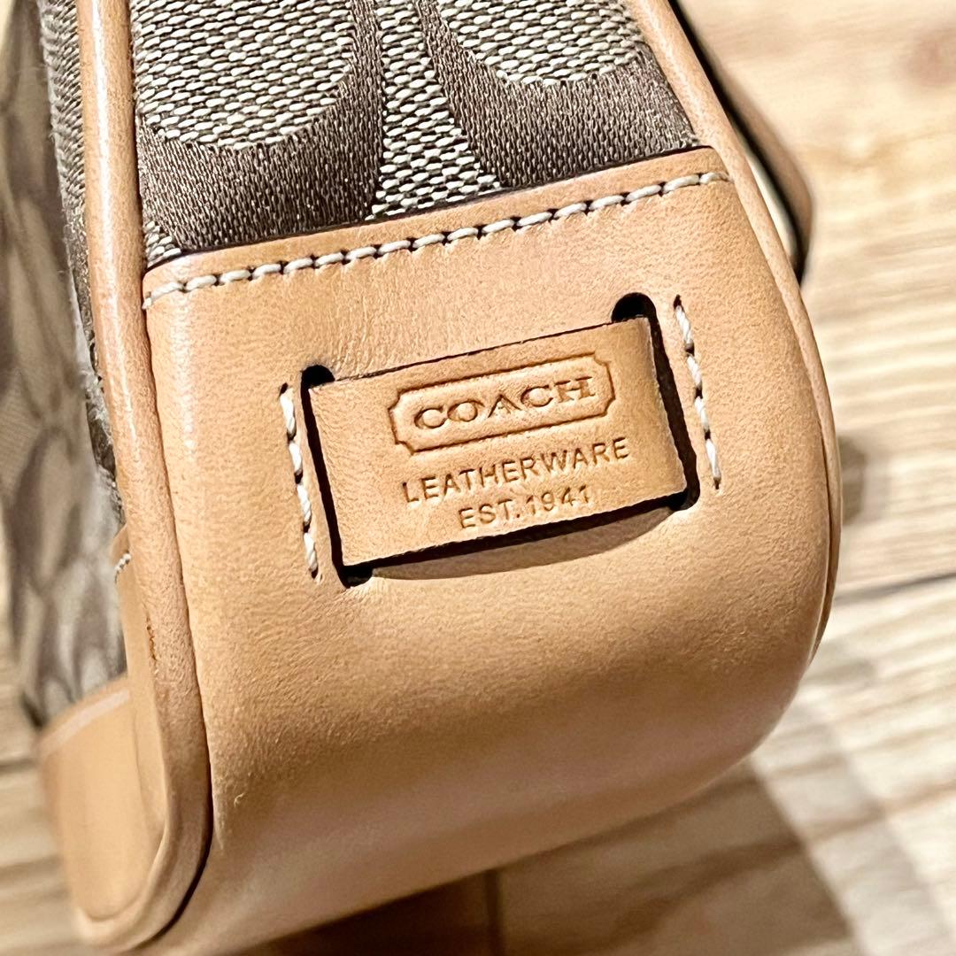 極美品　コーチ　6094 アクセサリーポーチ　シグネチャー　キャンバス