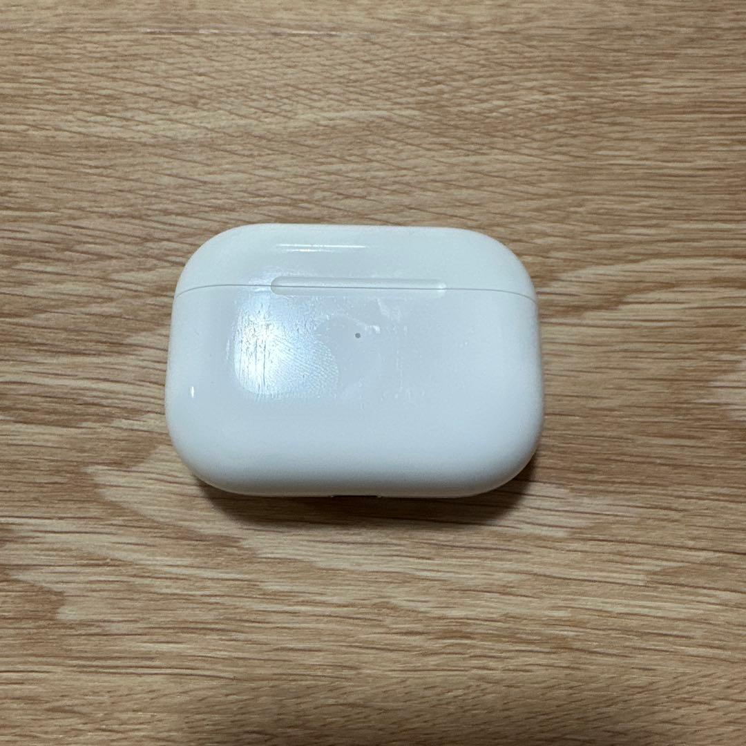 AirPodspro第2世代充電ケーブル付き