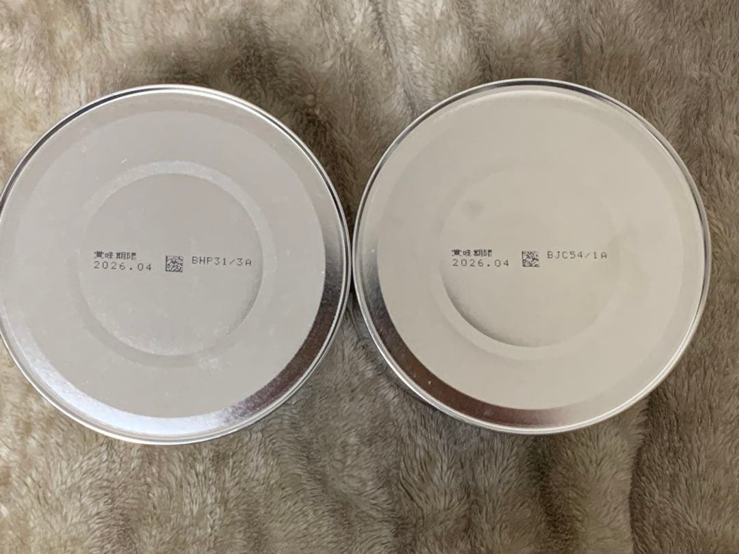 キ*キ様 ①明治 ほほえみ800g×8缶 ②おしりふき80枚入×2個セット