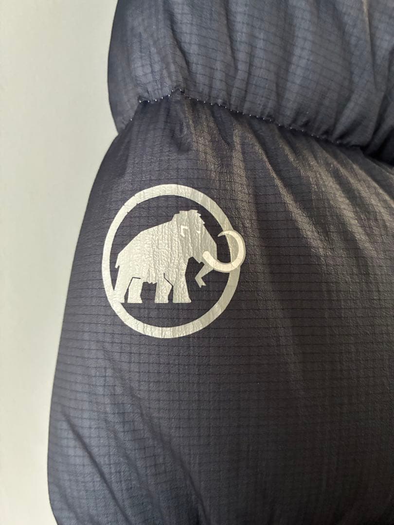 【美品】マムート Meron IN Hooded Jacket AF Men