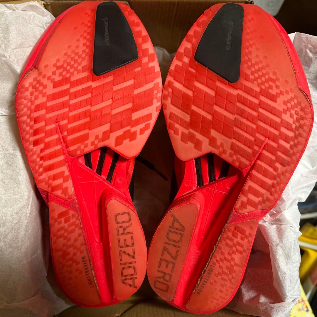 アディオスプロ4 26.5 レッド 完売カラー