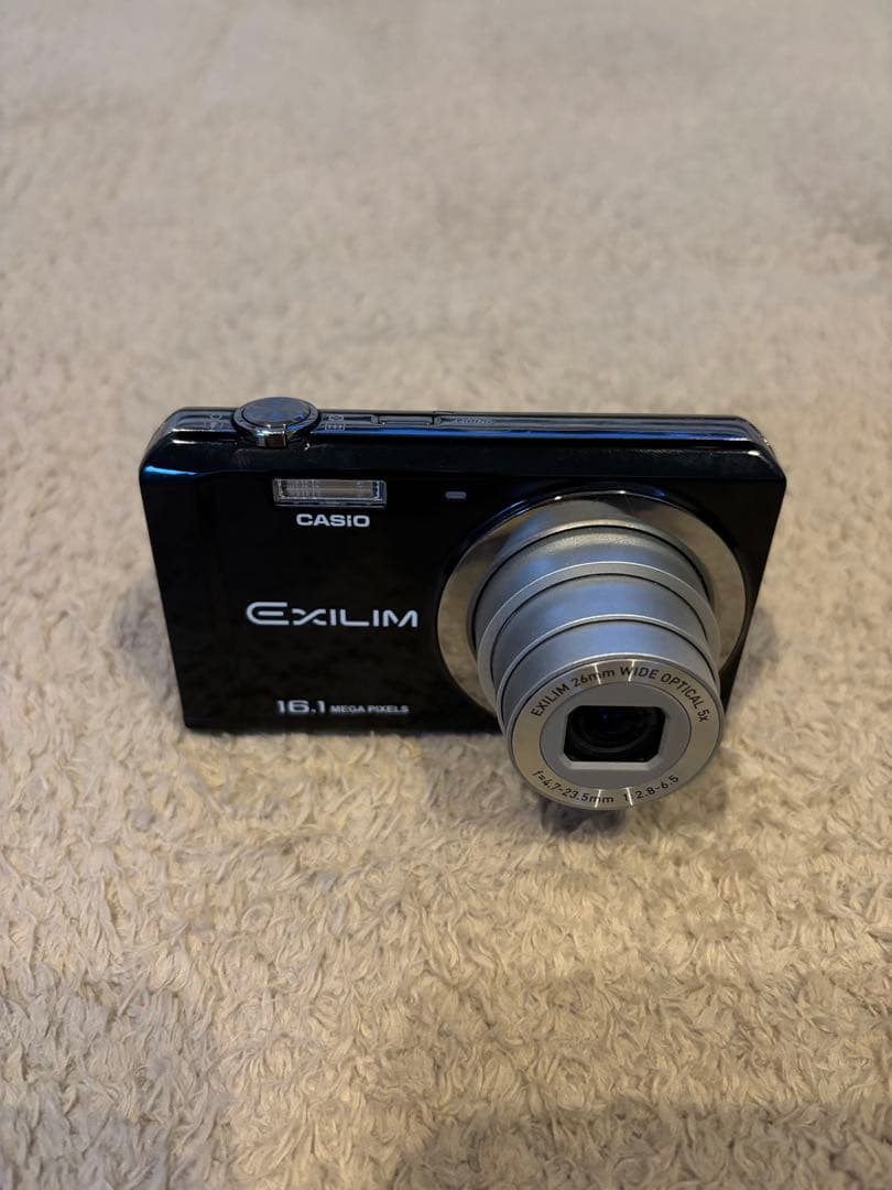 CASIO EXILIM 16.1メガピクセル コンパクトデジタルカメラ