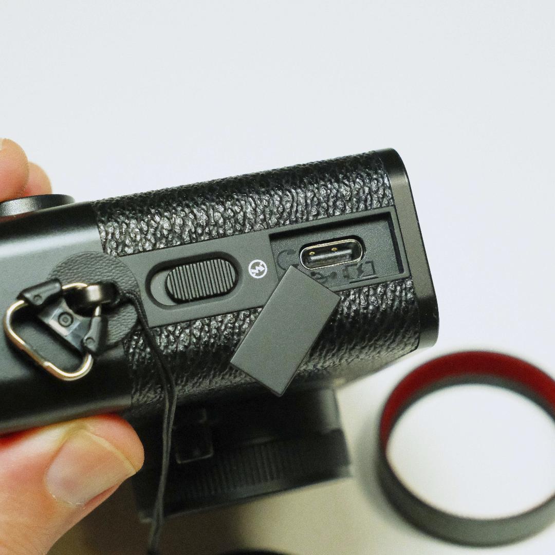 【美品＋フィルター！】FUJIFILM X-HF1 X-half ブラック