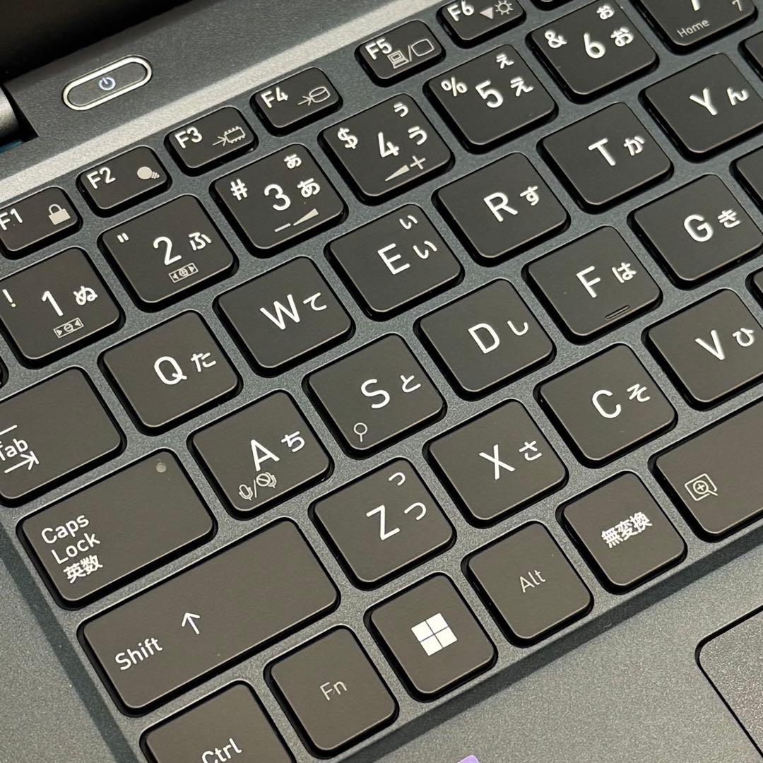 932準美品 dynabook G83/HU 第11世代 16GB office