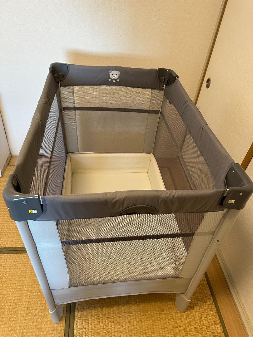 ココネル　エアー Aprica ミニベビーベッド