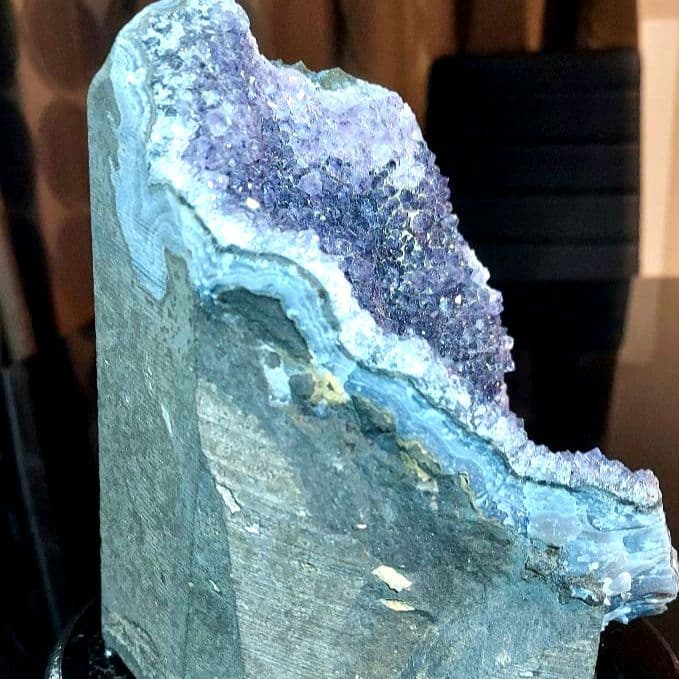 大きな1.1kg超え紫水晶アメジストクラスター原石 台座も付いてこの価格 493