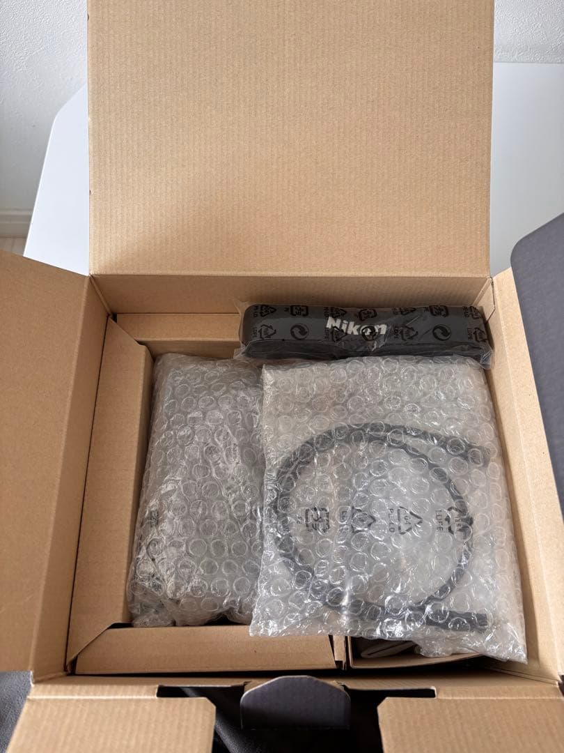 デジタルカメラ Nikon ZF 40mm f/2 SE Kit