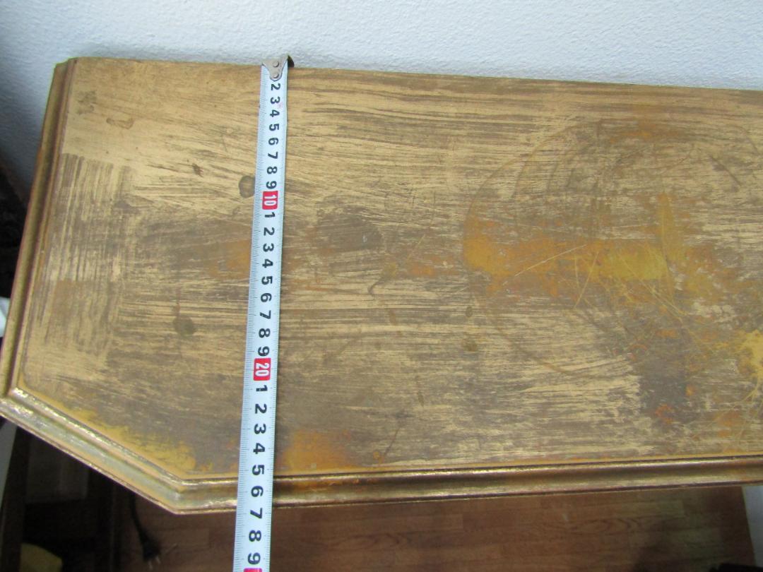 クラシック木製彫刻テーブル　アンティーク