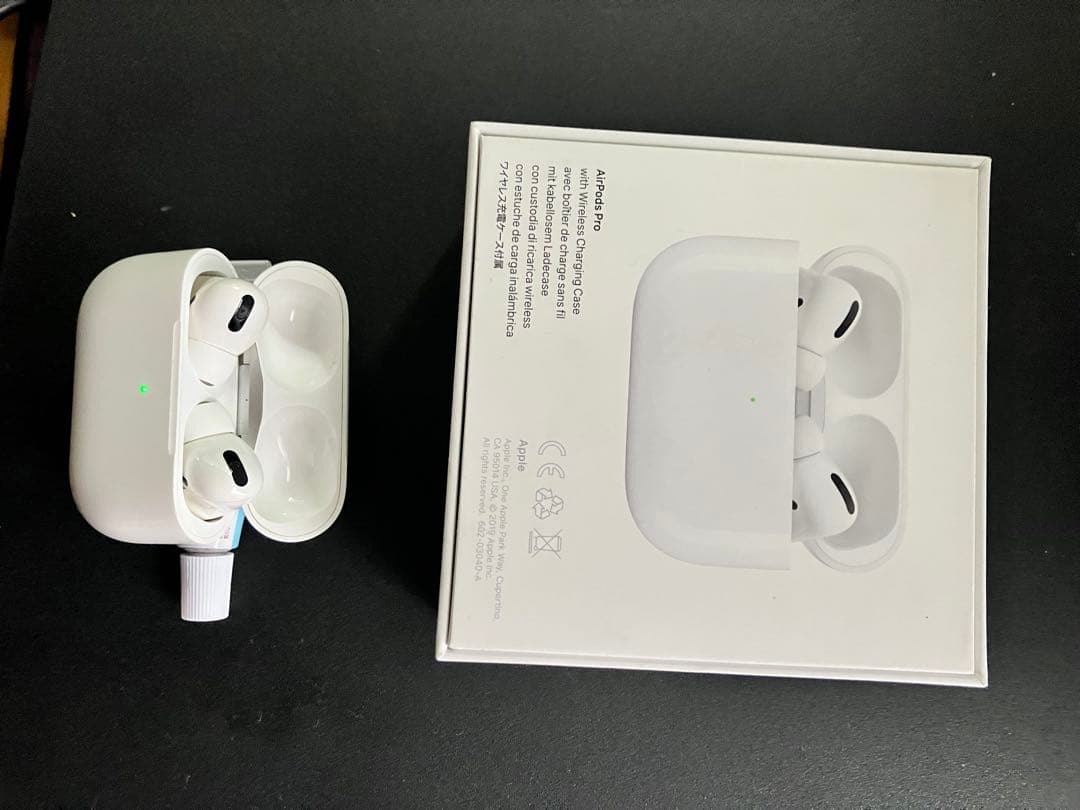 AirPods Pro 本体 充電ケース付き 箱付き