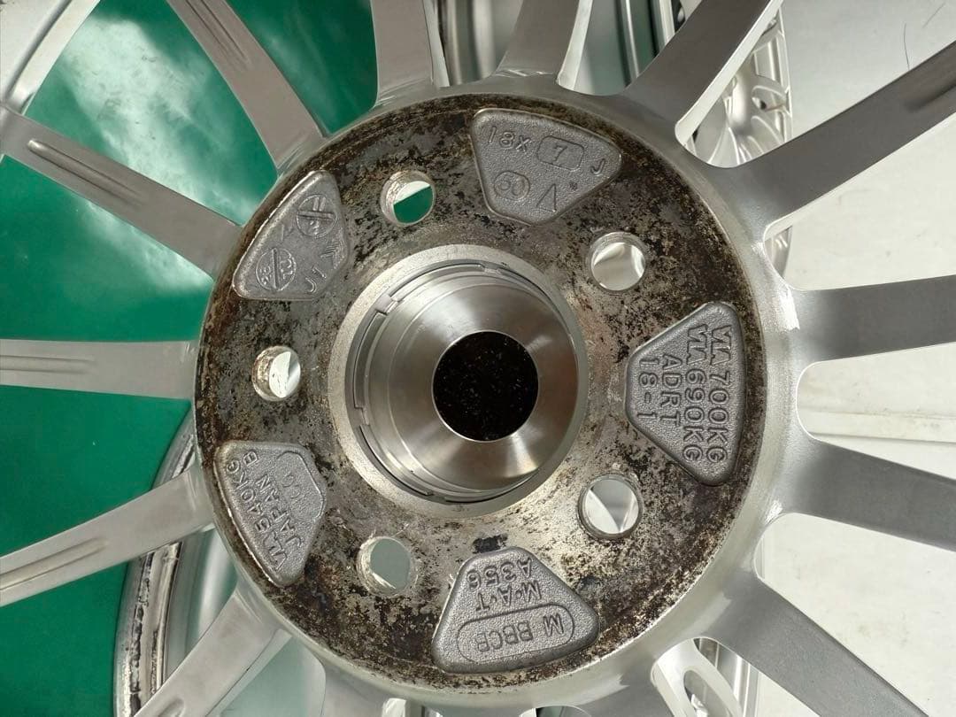 シ*ー様 ADVAN Racing RT 18×7J+50 5H- PCD100