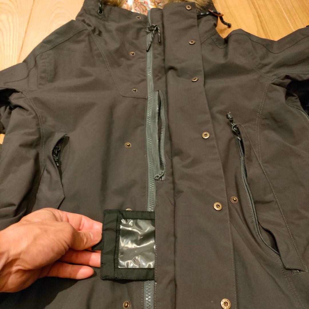 【美品】バートン スノーボードウェア 女性用 Mサイズ