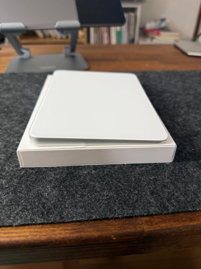 マウス・トラックボール Magic Trackpad MK2D3Z/A