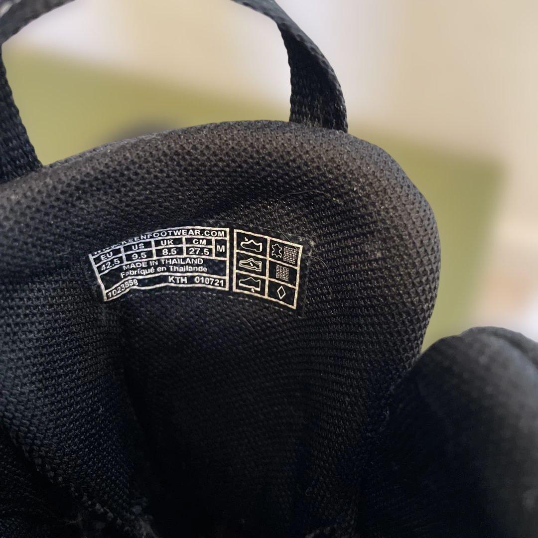 KEEN 防水ハイカットブーツ ブラック