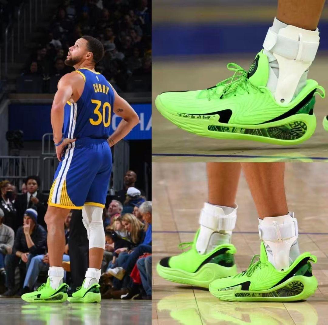 当日発送★アンダーアーマー カリー12「EXTRATERRESTRIAL」US9