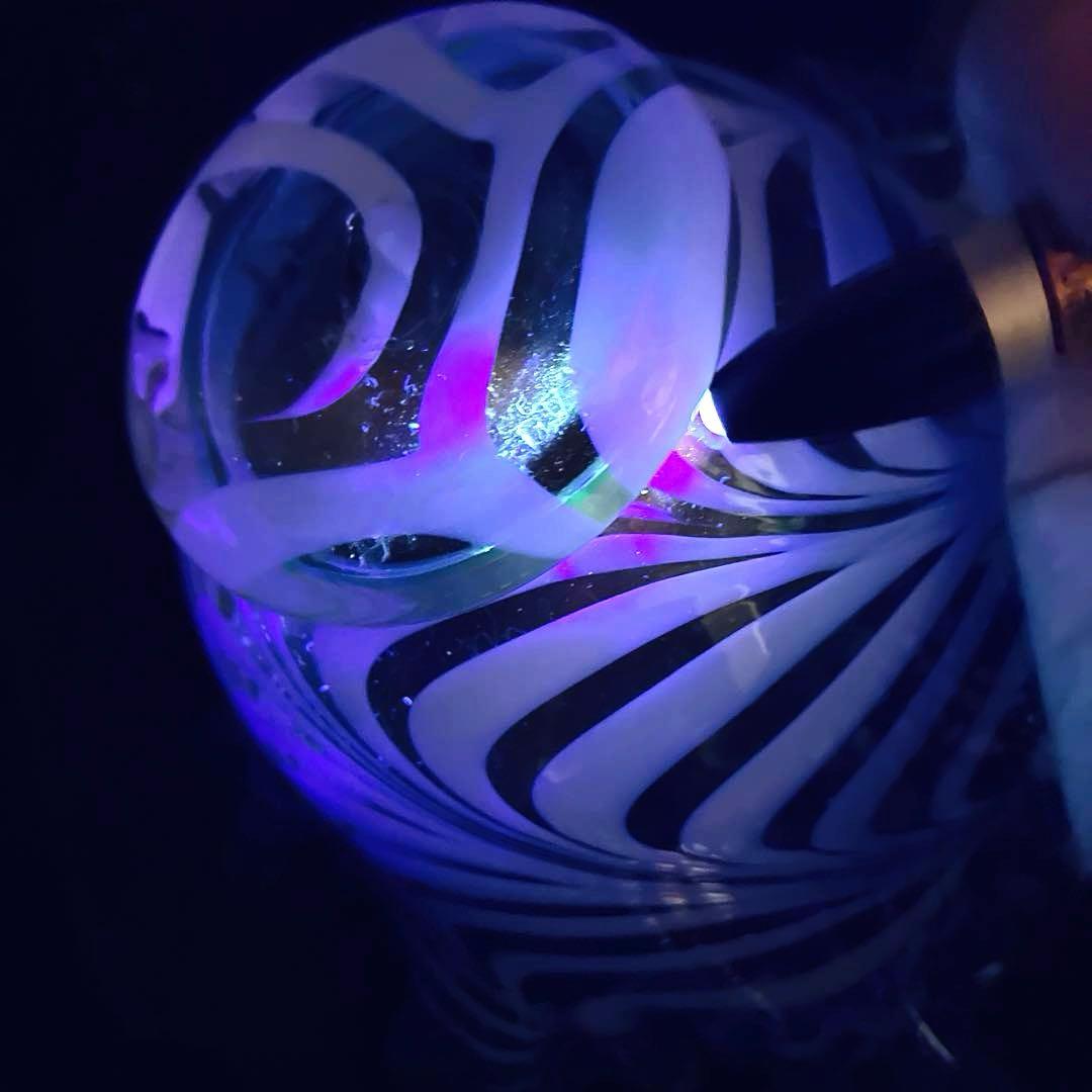 骨董　時代ガラス　希少　電笠フリル　掻き揚げ紋　　水色ガラス　菓子鉢　ウラン１客