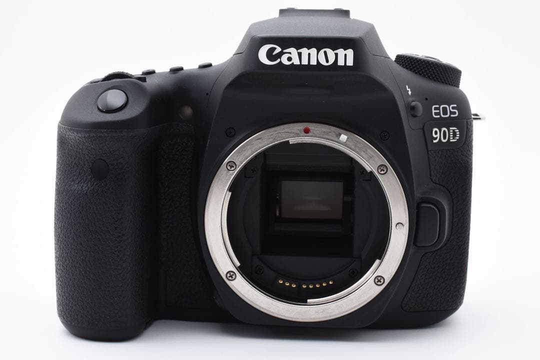 デジタル一眼レフカメラCanon EOS 90Dトリプルレンズセット