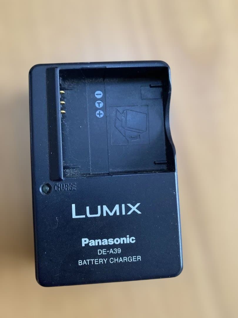 デジタルカメラ Panasonic LUMIX DMC-FX30