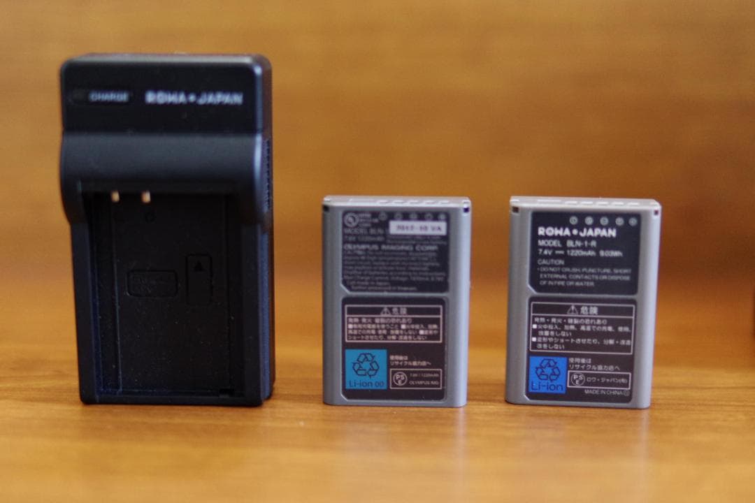 Olympus オリンパス OM-D E-M5 Mark2　レンズ２本セット