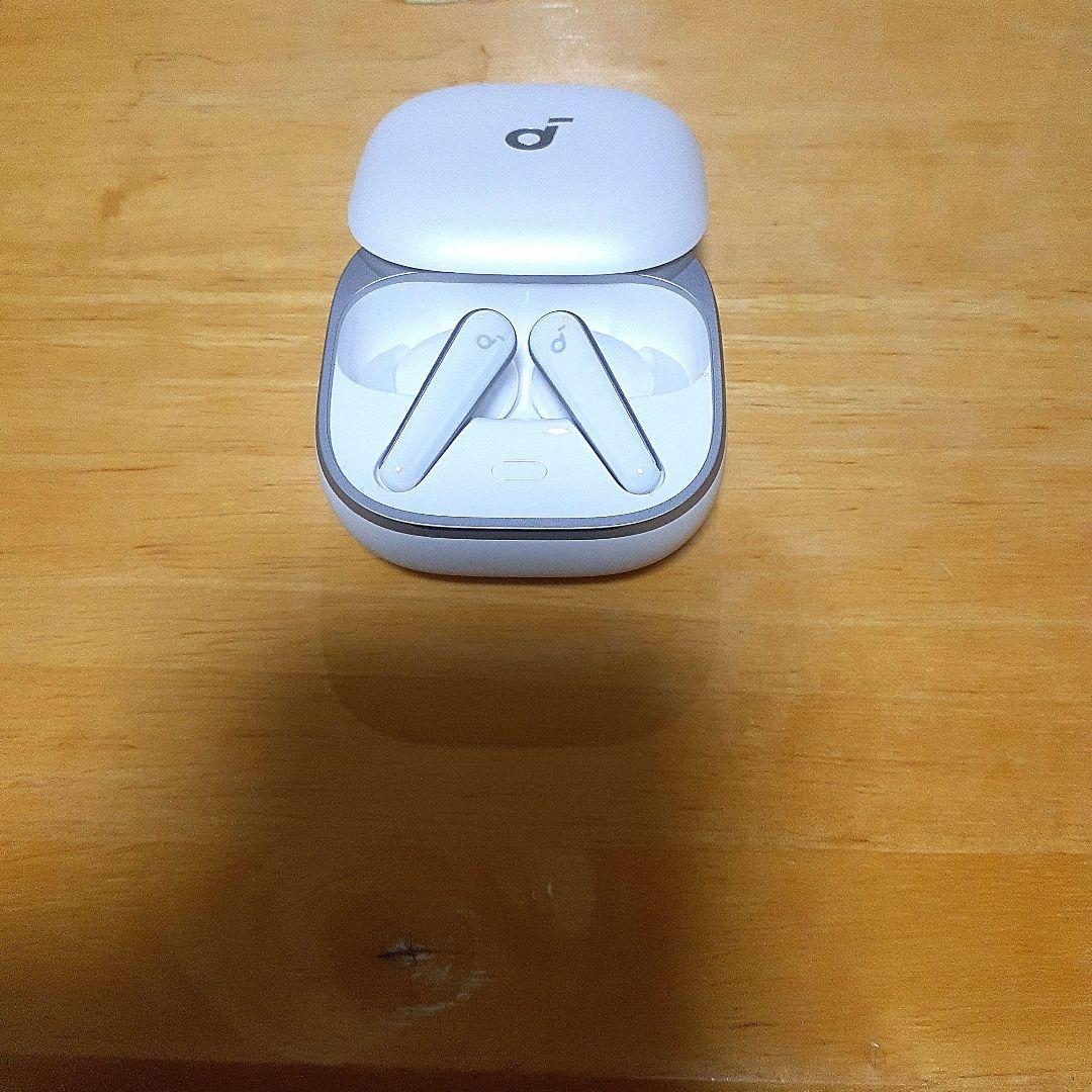 イヤホン Anker Soundcore Liberty5