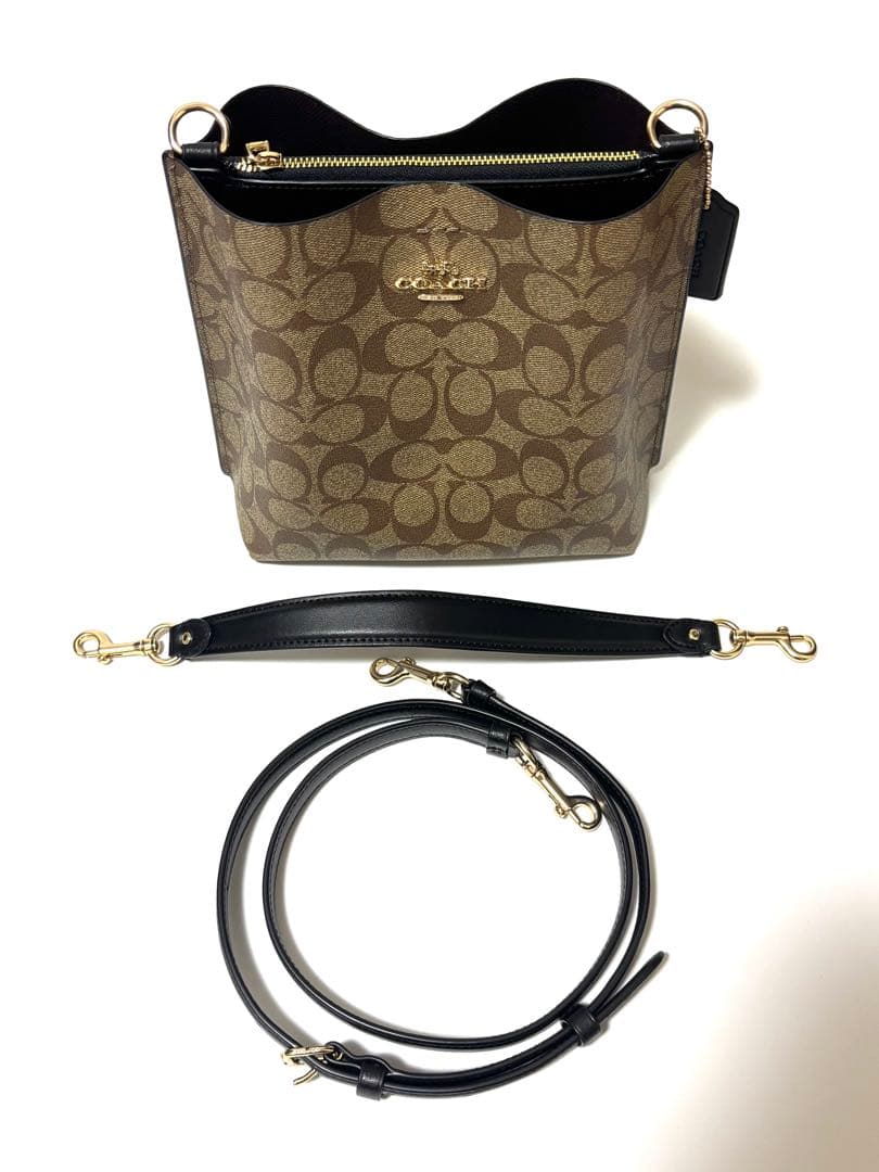 COACH コーチ モリー バケットバッグ 22 シグネチャー CA582
