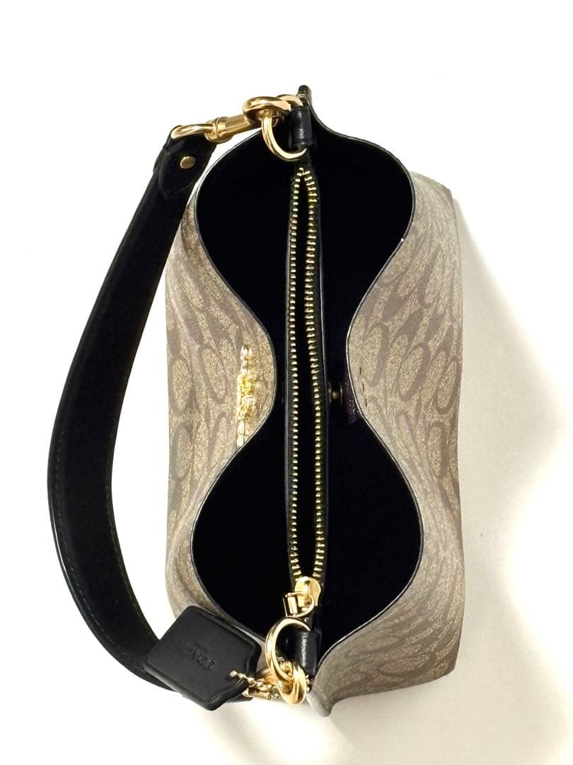 COACH コーチ モリー バケットバッグ 22 シグネチャー CA582