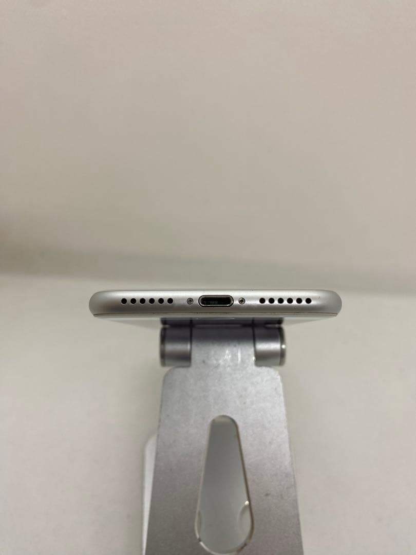 Iphone 8 256GB Sim フリー　87242