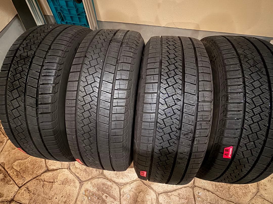 235/55R18 スタッドレスタイヤホイールセット 右前1本