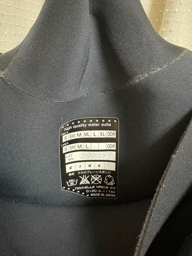 REVOLUTION(レボリューション)5×3mm セミドライ メンズM相当