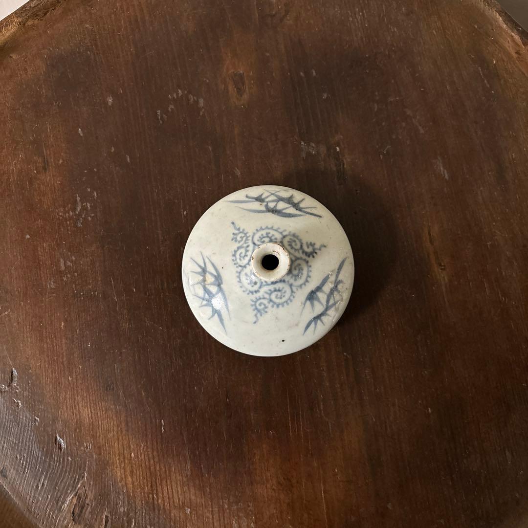 古伊万里染付タコ唐草笹紋様油壷　江戸時代　骨董　アンティーク　検:白洲正子　李朝