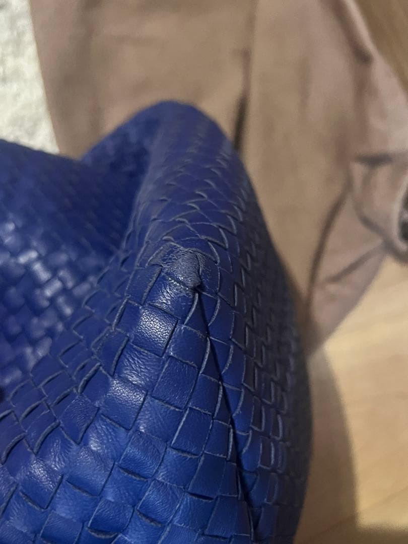 ボッテガヴェネタ　ガルダ　ラージ　イントレチャート　トートバッグ