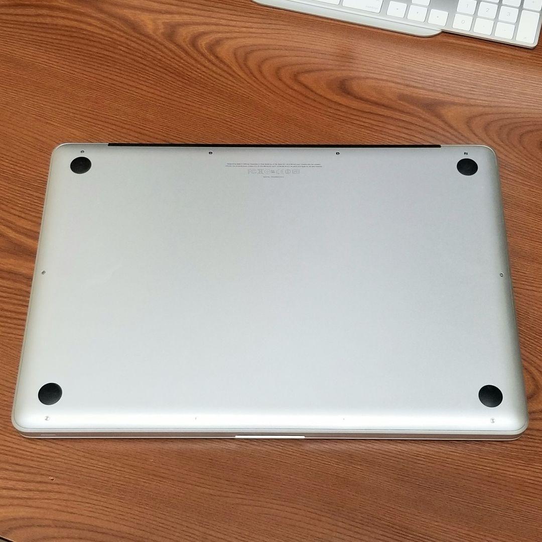 超美品 MacBook Pro 15インチ i7/16GB/740GB