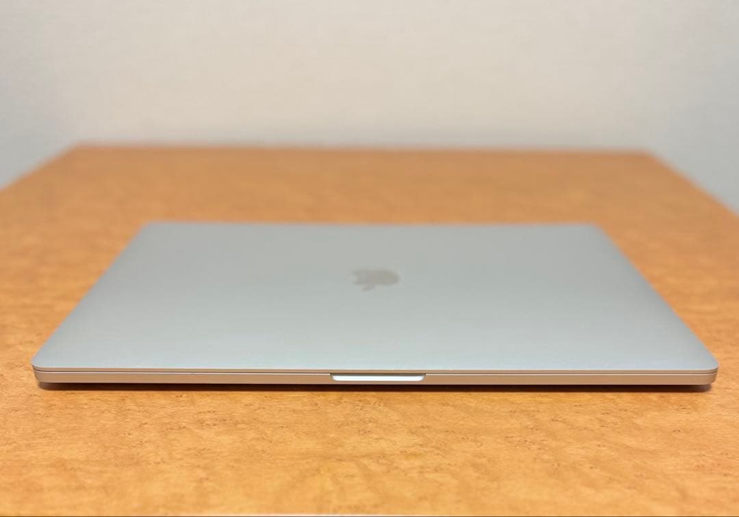 k*様 Macbook Pro 2019 16インチ Windows 11 Pr