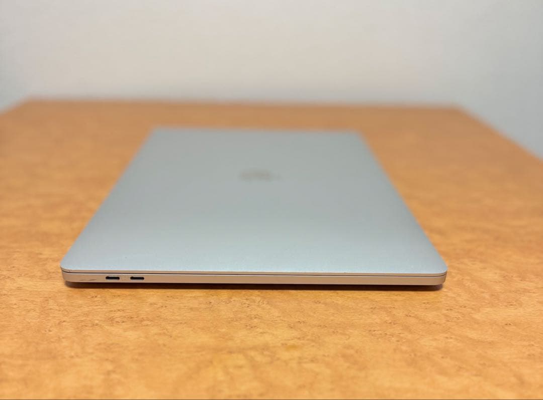 k*様 Macbook Pro 2019 16インチ Windows 11 Pr