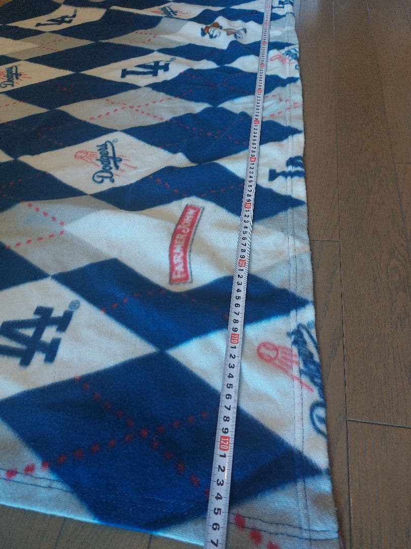 ドジャース　応援グッズ　ひざ掛け