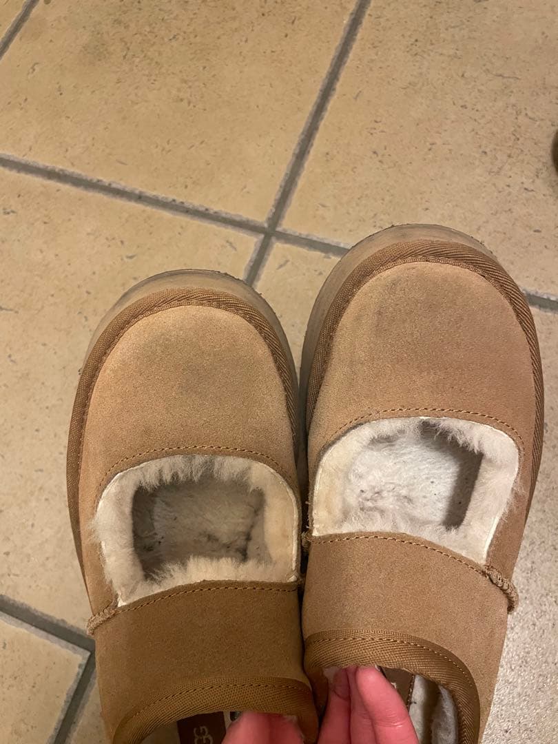 【アオガエル】UGG アグ　ビア　メリージェーン　ライトブラウン系