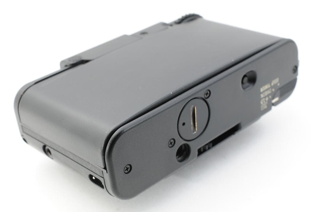 フィルムカメラ OLYMPUS XA A11 F-ZUIKO 35mm F2.8 #949