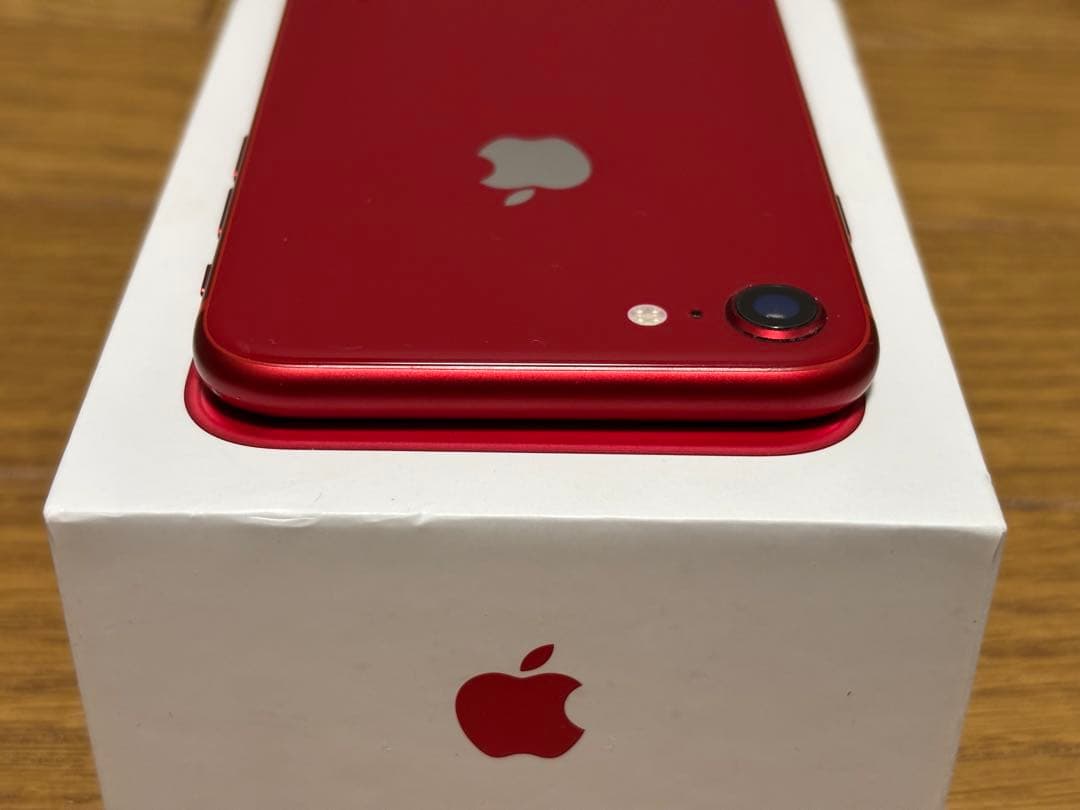 iPhone8 64GB PRODUCT RED バッテリー93%