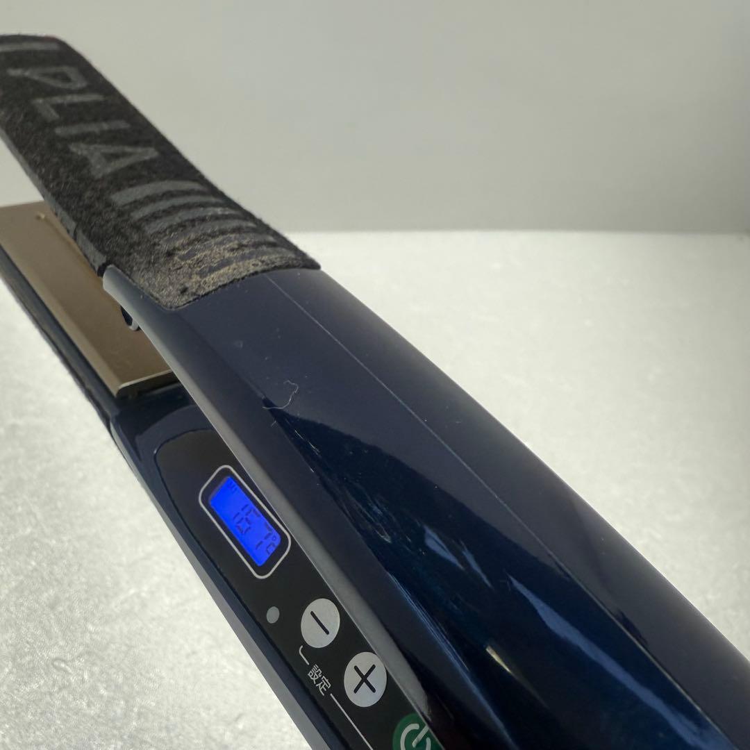 プラス93 ルベル　プライア　ストレートアイロン　LEBEL PLIA　美容室