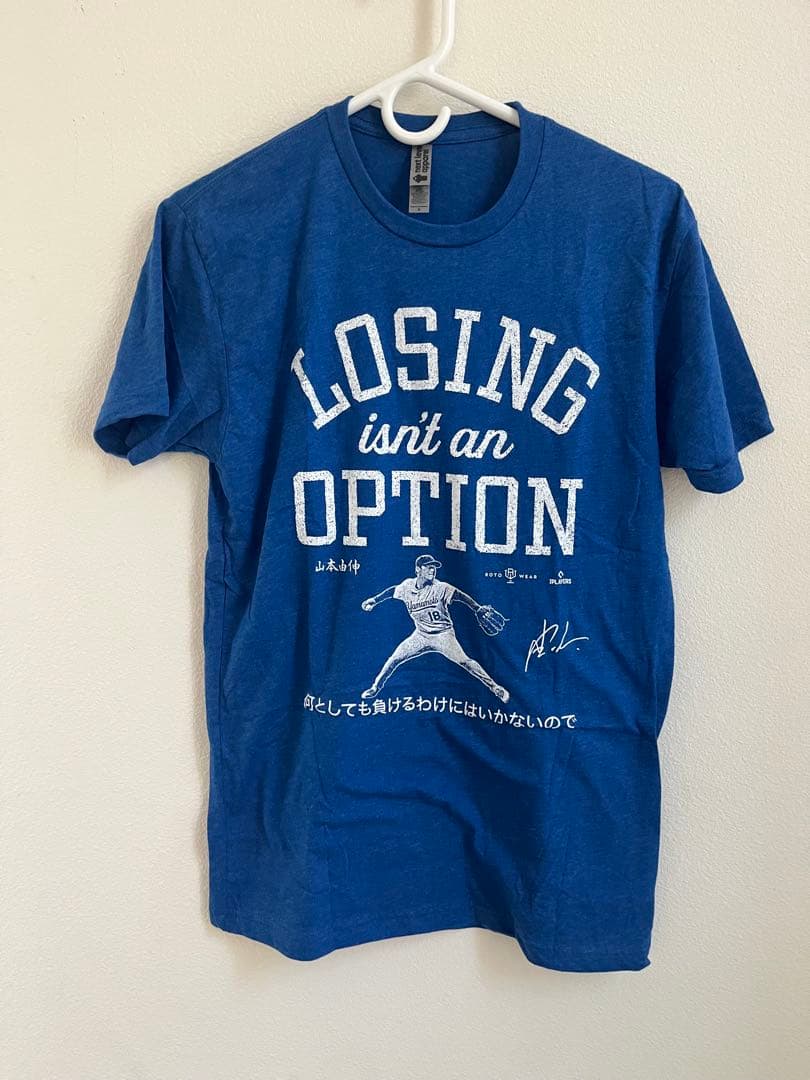 ロサンゼルス　山本由伸投手Losing isn't an Option Tシャツ