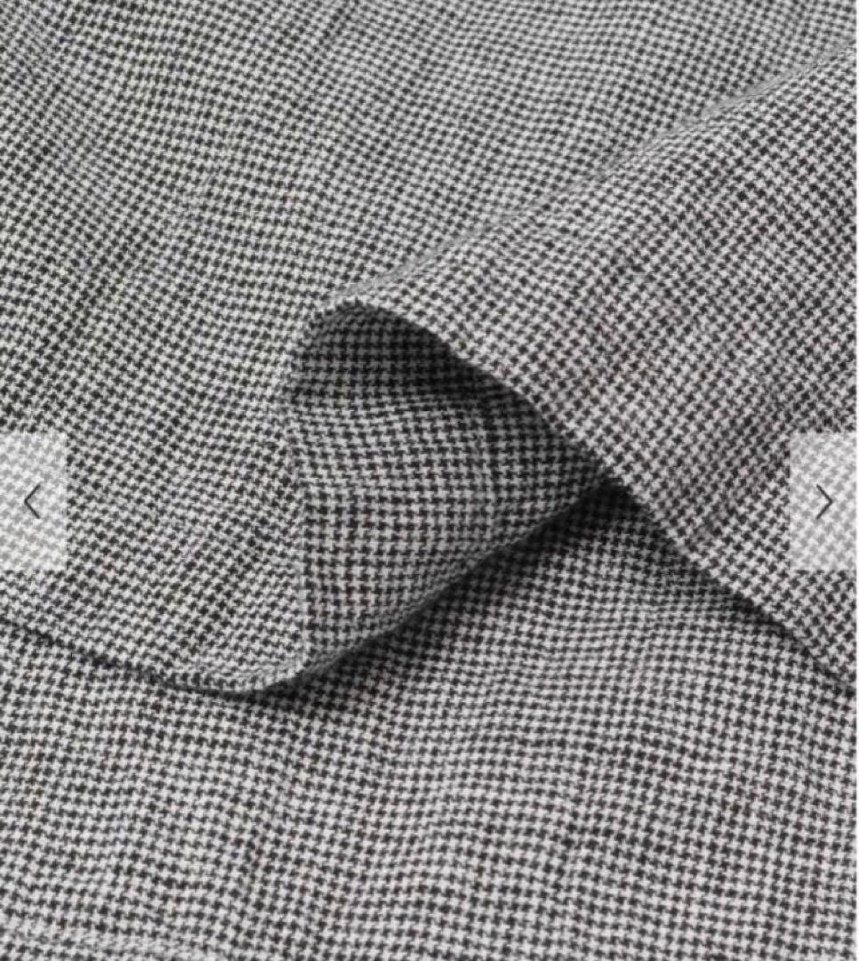 d*i様 新品タグ付き　アーバンリサーチ　かぐれ　ワッシャーフリルブラウス　チェ