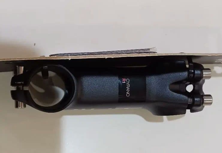 フィジークR1　c-c10mm　新品未使用