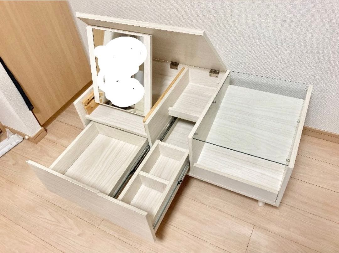 ドレッサーテーブル　ホワイト