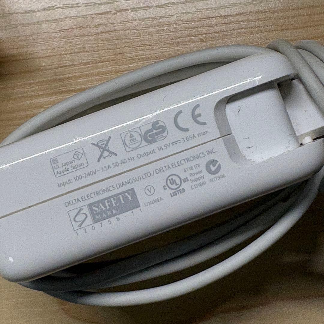 13インチMacBook Pro Retinaディスプレイモデル（A1502）