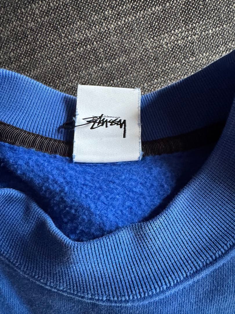 ナイキ×ステューシー　ワンポイント刺繍ロゴ入りLサイズ　スウェットセットアップ