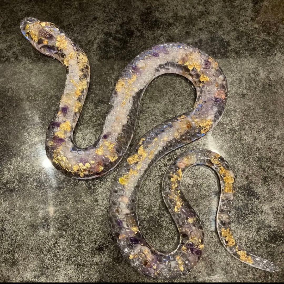 オーダー用 白蛇 金運 開運 一本脱ぎ 抜け殻 オルゴナイト