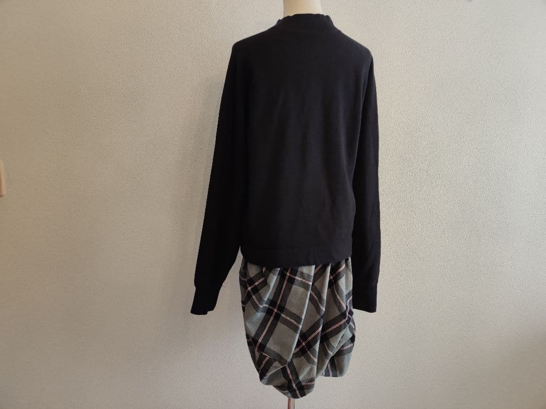 専用ヴィヴィアンウエストウッド オーガニック裏毛ハイネックトレーナー