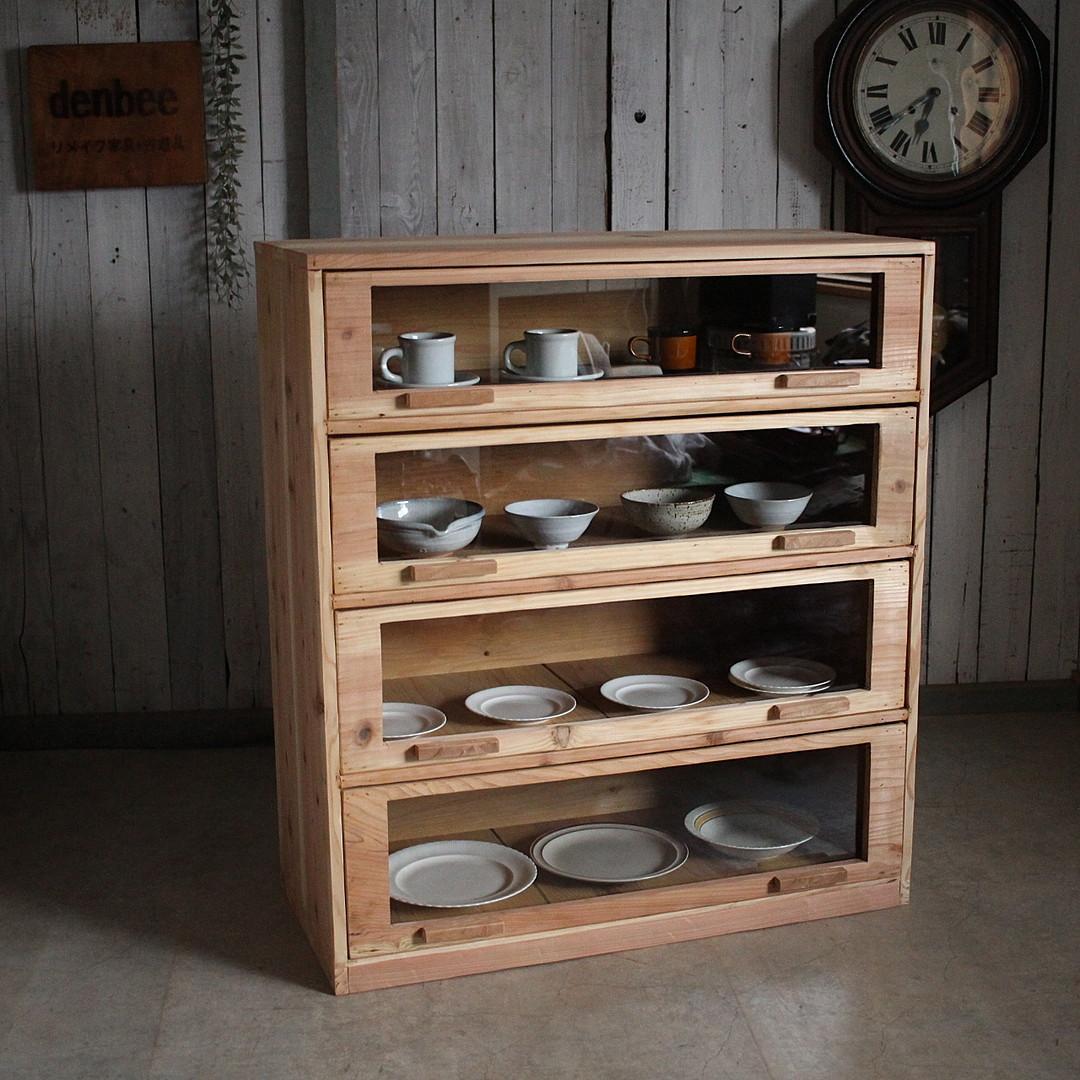 前面ガラスの引き出し4段　食器棚　シャツケース　収納棚　古家具